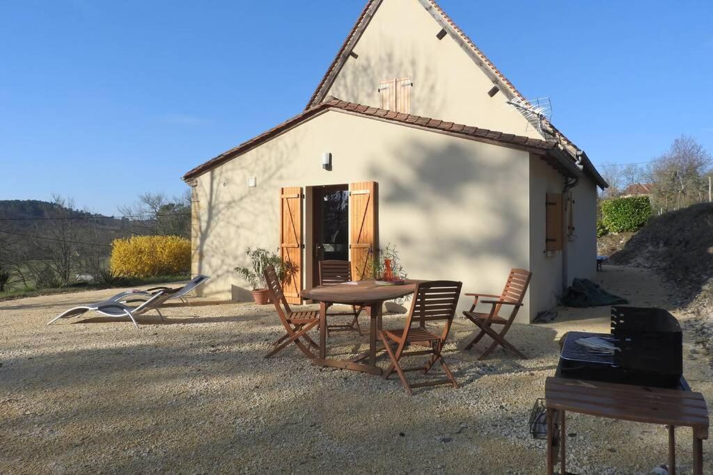 Gite Le Coup Dair En Perigord Noir Tursac Exteriör bild